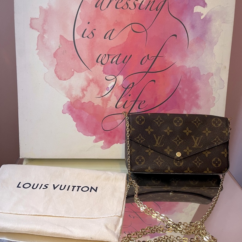 Authentic LV Monogram Pochette Fèlicie